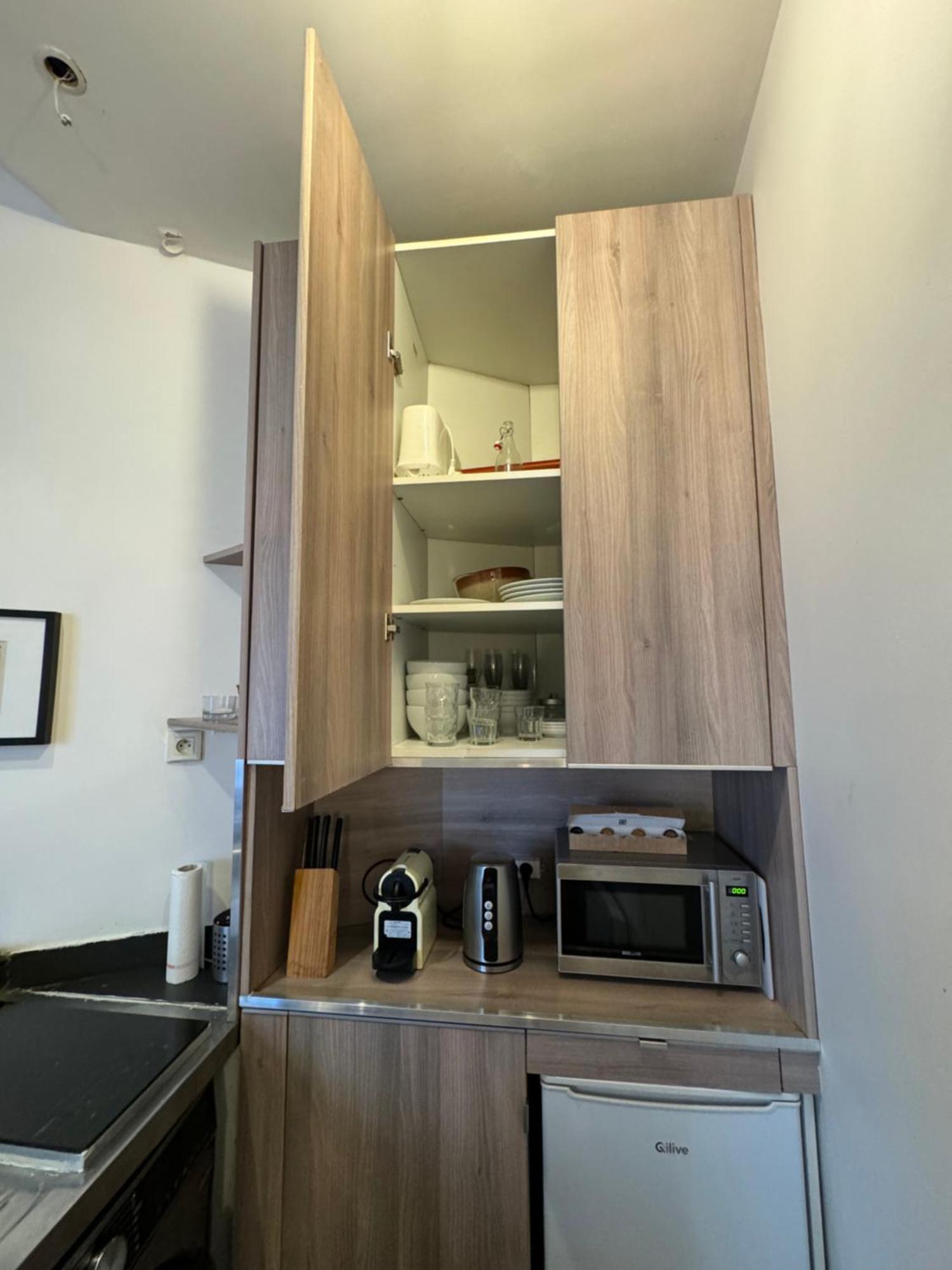 Appartement Typique Parisien Au Coeur Du Marais